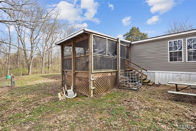 10828 Jayhawk Road, Irondale, MO 63648