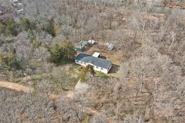 10828 Jayhawk Road, Irondale, MO 63648