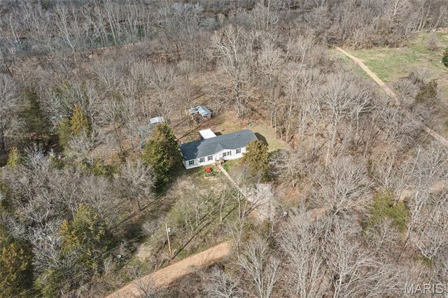 10828 Jayhawk Road, Irondale, MO 63648