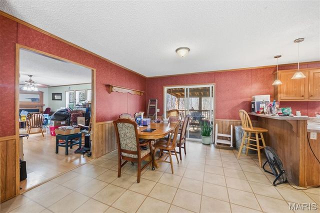 10828 Jayhawk Road, Irondale, MO 63648