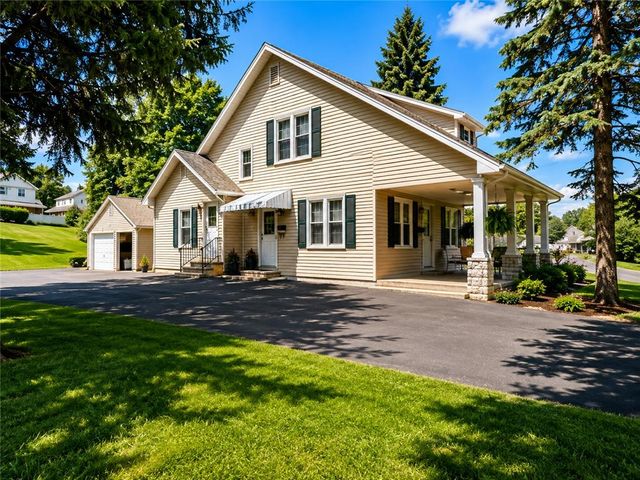 2836 Nazareth Road, Easton, PA 18045