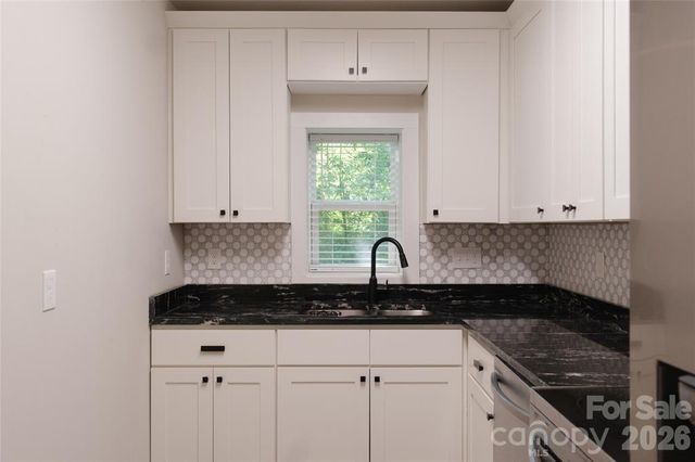14 Red Maple Drive, Weaverville, NC 28787