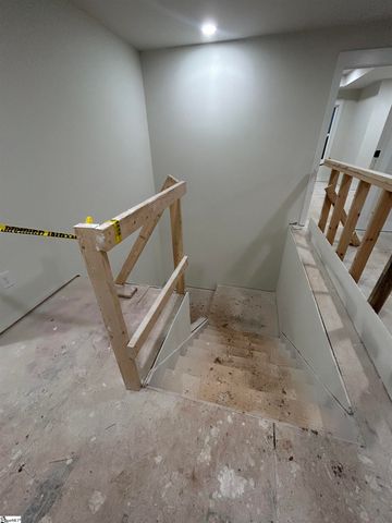 446 N Glassy Mountain Road, Landrum, SC 29356