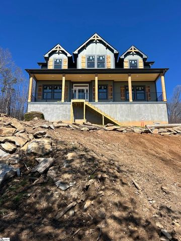 446 N Glassy Mountain Road, Landrum, SC 29356