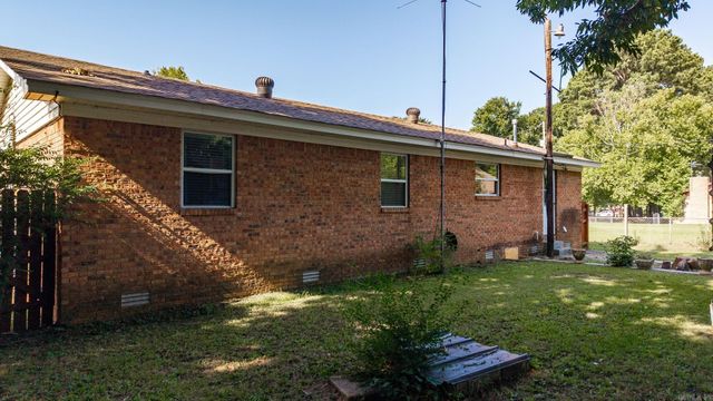 5804 Karen Drive, North Little Rock, AR 72118