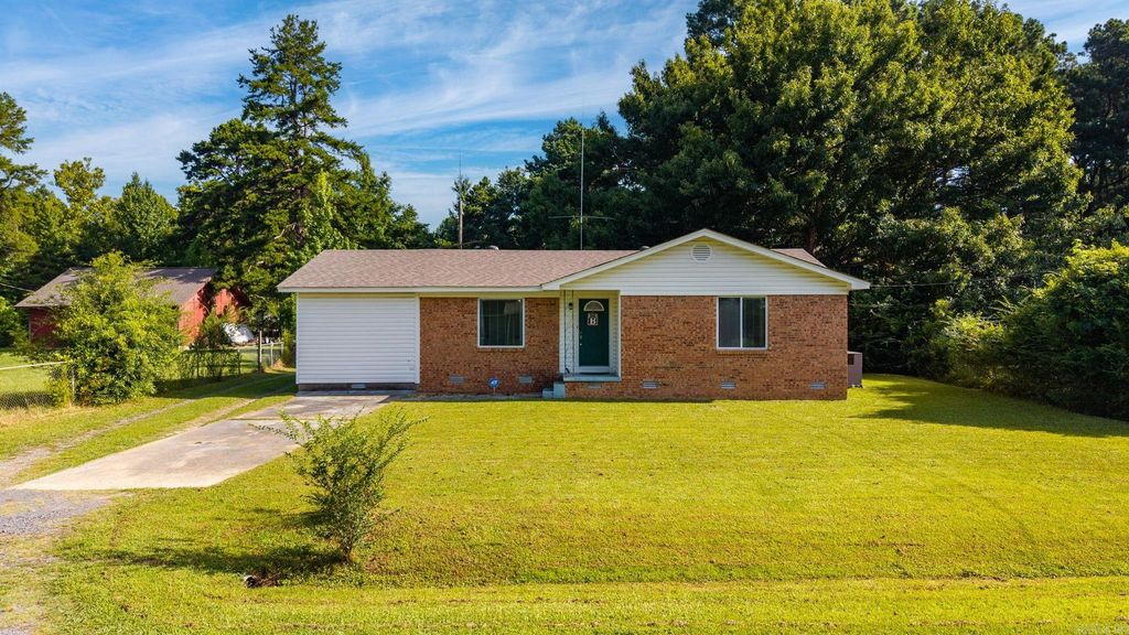 5804 Karen Drive, North Little Rock, AR 72118