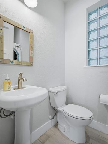 140 JULIA STREET, New Smyrna Beach, FL 32168