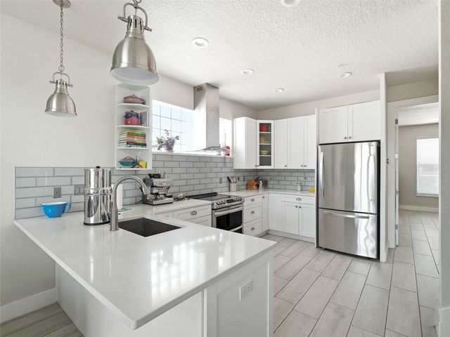 140 JULIA STREET, New Smyrna Beach, FL 32168