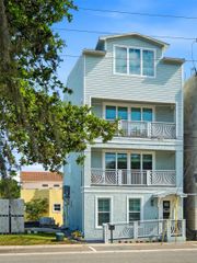 140 JULIA STREET, New Smyrna Beach, FL 32168