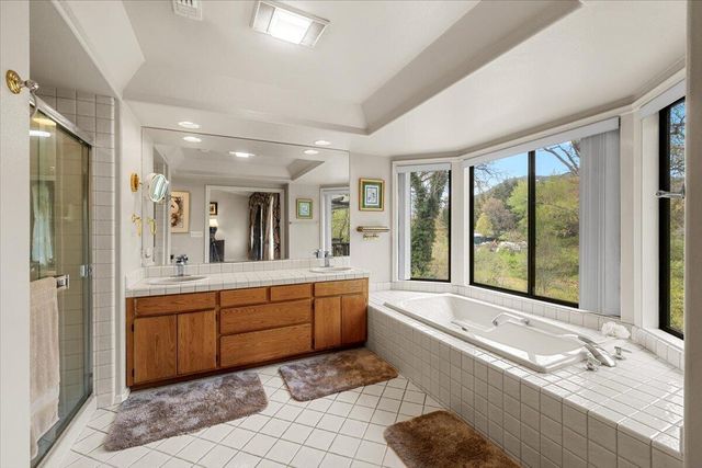 113 Walnut Drive, Rogue River, OR 97537