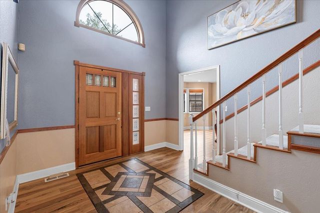 113 Walnut Drive, Rogue River, OR 97537