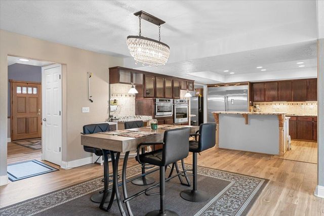 113 Walnut Drive, Rogue River, OR 97537