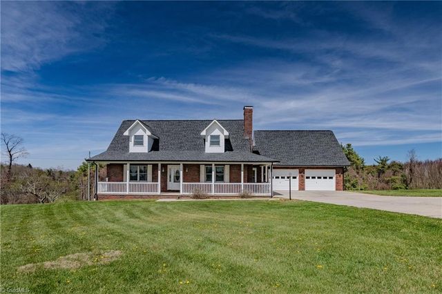 11325 Glade Valley Road, Ennice, NC 28623