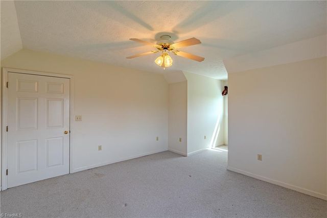 11325 Glade Valley Road, Ennice, NC 28623