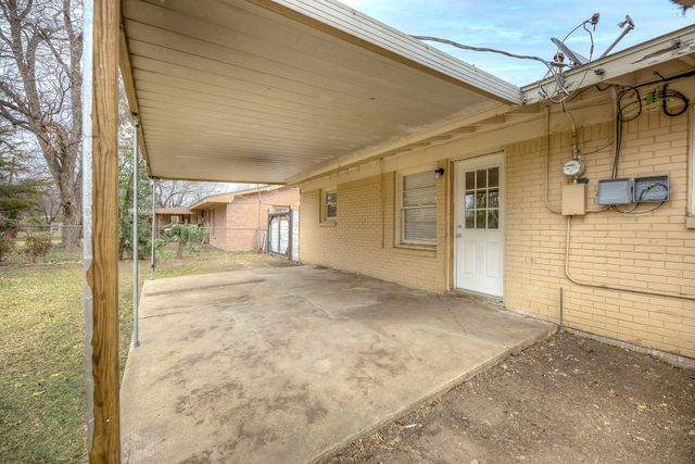 3635 Rogene Street, North Richland Hills, TX 76180