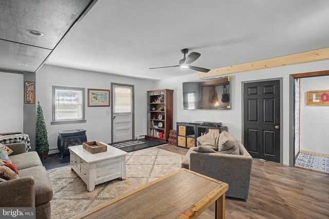 1714 ROUTE 542, Egg Harbor City, NJ 08215