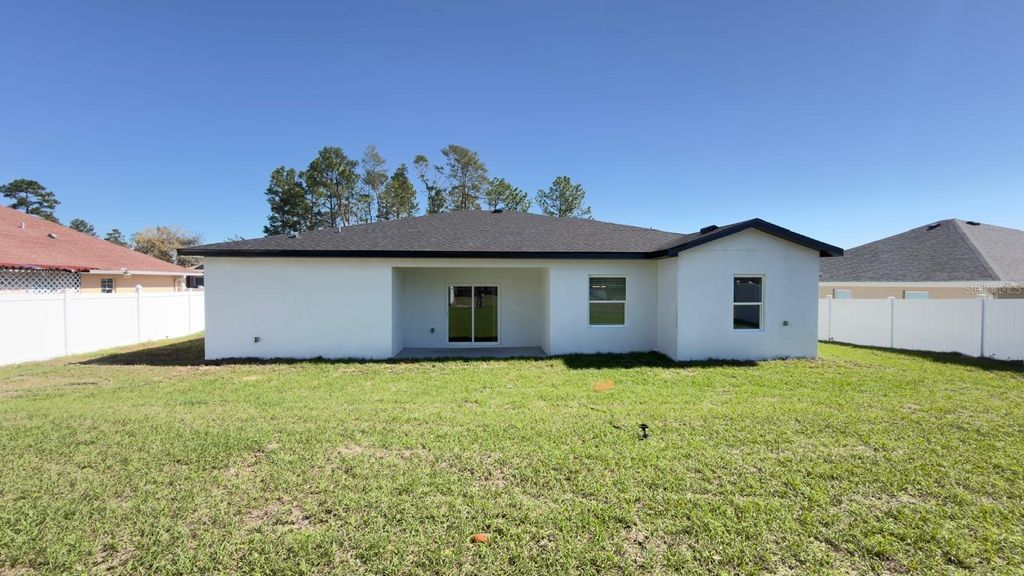 Image 40 of property listing at 4522 SW 170TH STREET ROAD, Ocala, FL 34473