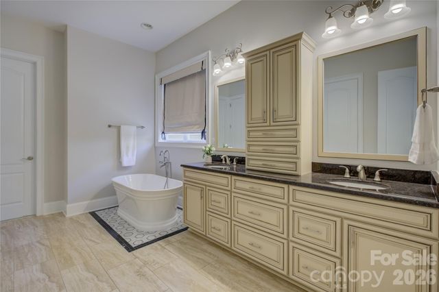 14924 High Bluff Court, Charlotte, NC 28278