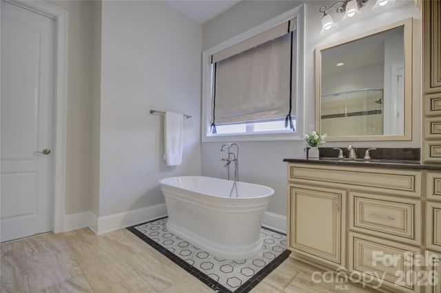 14924 High Bluff Court, Charlotte, NC 28278