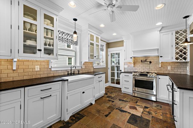 69 Foster Street, Red Bank, NJ 07701