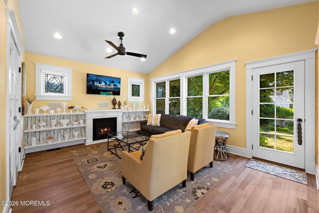 69 Foster Street, Red Bank, NJ 07701