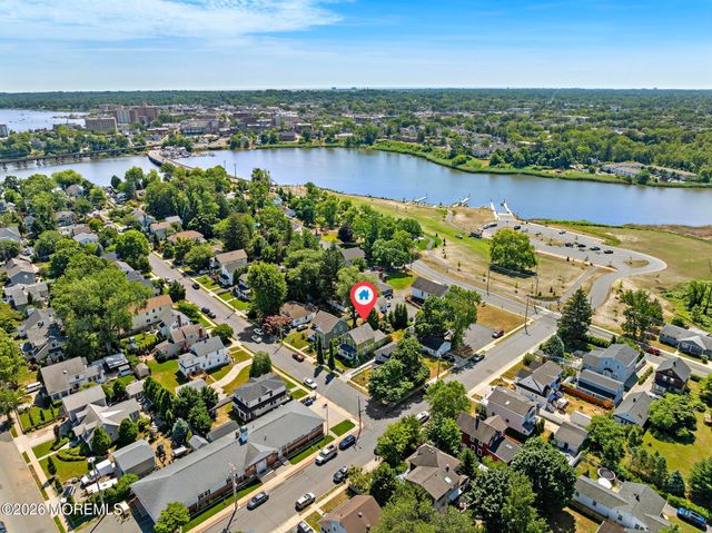 69 Foster Street, Red Bank, NJ 07701