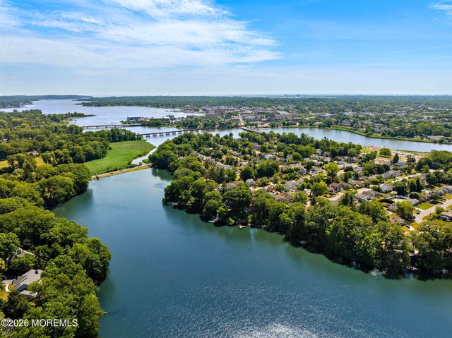 69 Foster Street, Red Bank, NJ 07701