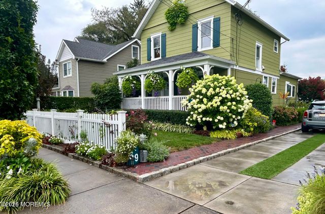 69 Foster Street, Red Bank, NJ 07701