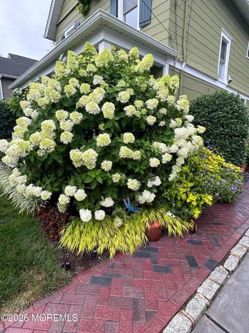 69 Foster Street, Red Bank, NJ 07701