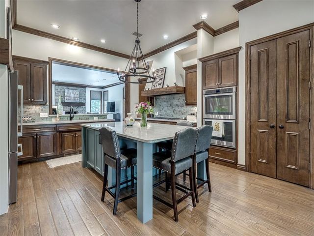 1514 Duxsford Court, Edmond, OK 73034