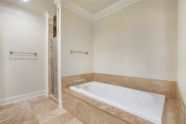 6525 Bandera Avenue 2F, Dallas, TX 75225