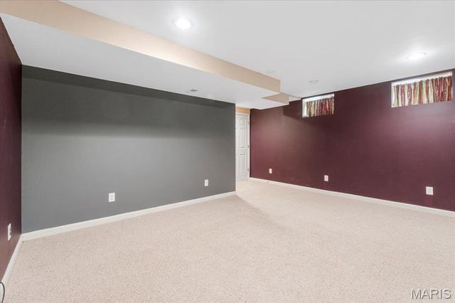 4227 Forder Heights Drive, St Louis, MO 63129