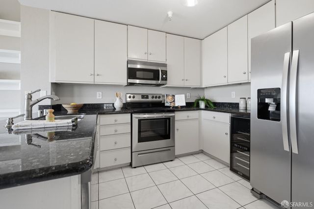 520 Pointe Pacific Drive 2, Daly City, CA 94014