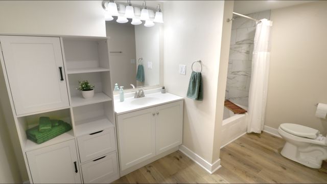1620 Richmond Circle 105, Joliet, IL 60435