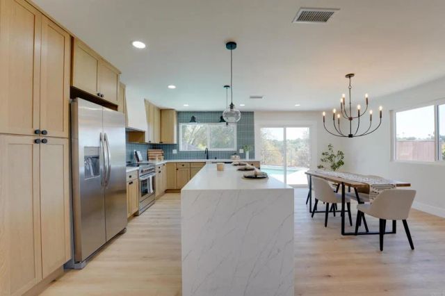 10236 Lake Meadow Lane, Escondido, CA 92026