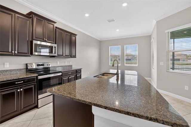 11716 NAVAJO SANDSTONE STREET, Riverview, FL 33579