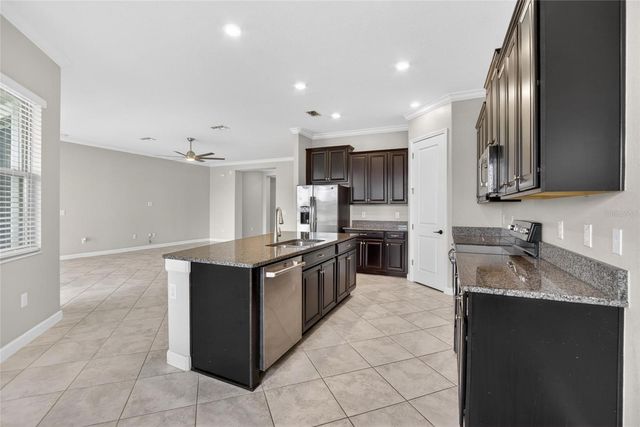 11716 NAVAJO SANDSTONE STREET, Riverview, FL 33579