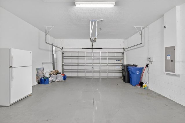 11716 NAVAJO SANDSTONE STREET, Riverview, FL 33579