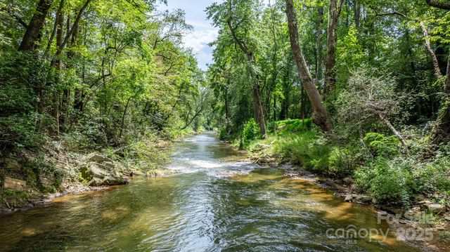 1412 Lake Tahoma Road, Marion, NC 28752