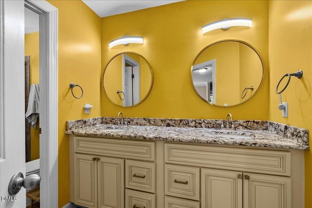 2509 Barton Ridge Court, Raleigh, NC 27613