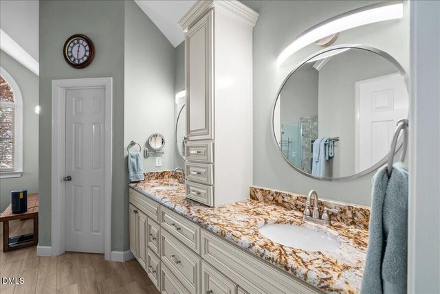 2509 Barton Ridge Court, Raleigh, NC 27613