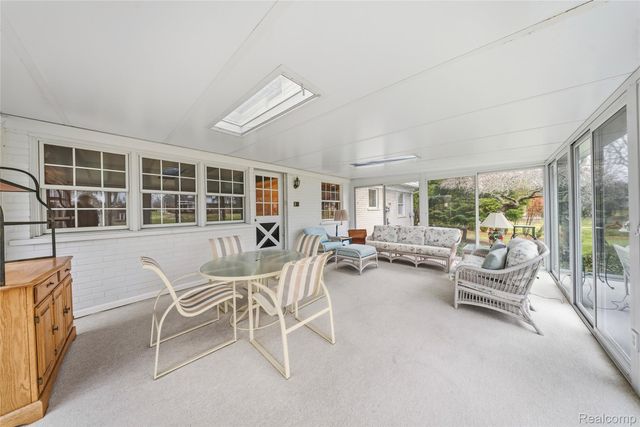 21767 Knudsen Drive, Grosse Ile Township, MI 48138