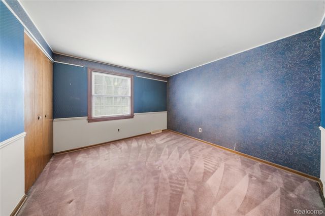 21767 Knudsen Drive, Grosse Ile Township, MI 48138