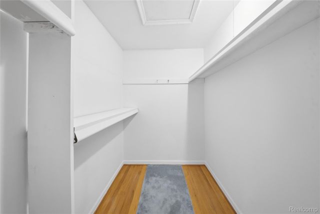 21767 Knudsen Drive, Grosse Ile Township, MI 48138