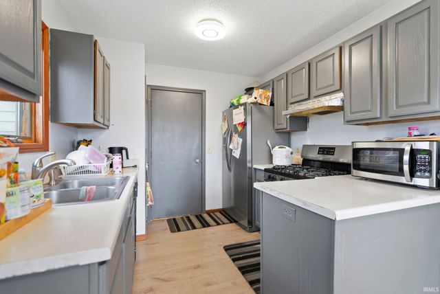 6115 Picacho Drive, Fort Wayne, IN 46825