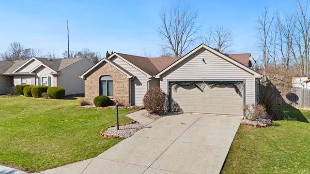 6115 Picacho Drive, Fort Wayne, IN 46825