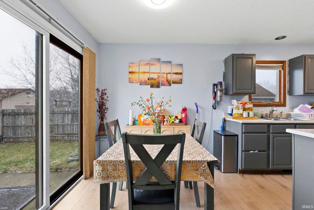 6115 Picacho Drive, Fort Wayne, IN 46825