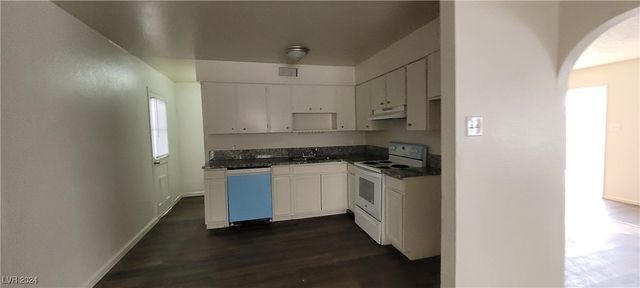 6232 Blair Way, Las Vegas, NV 89107