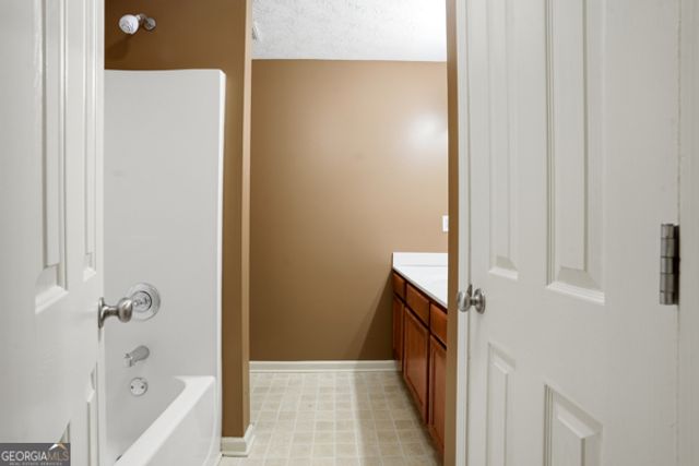 3880 Roses Trail, Fairburn, GA 30213