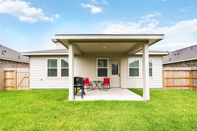 8414 Bay Ridge Circle, Baytown, TX 77523